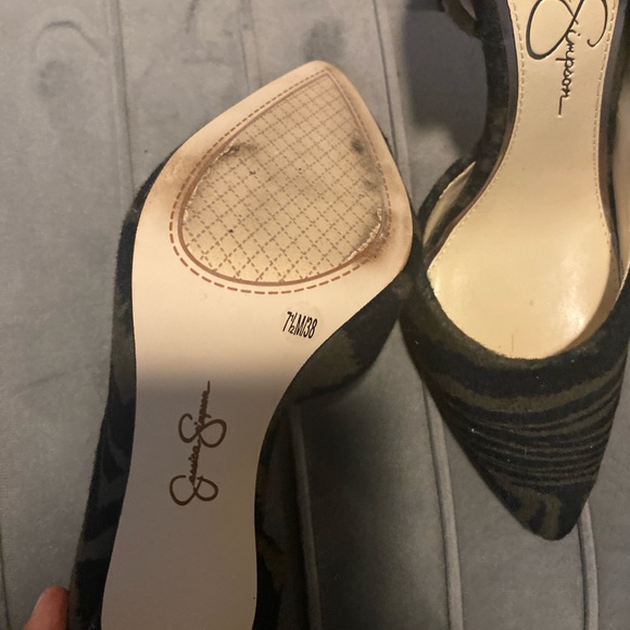 Jessica Simpson heels - Picture 3 of 4
